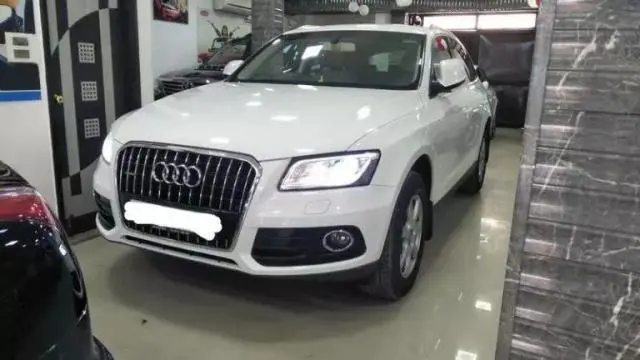Audi Q5 45 TFSI Premium Plus 2019