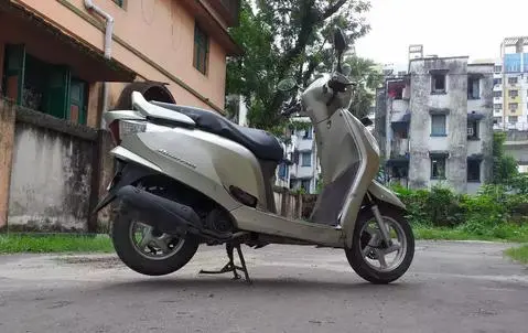 Honda Aviator 110cc Deluxe 2016