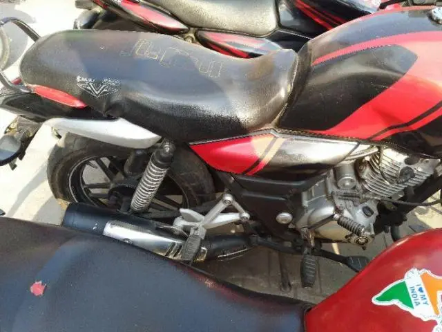 Bajaj V15 150cc 2016