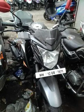 Honda CB Hornet 160R CBS 2018
