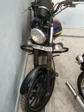 Bajaj Avenger Street 150 2017