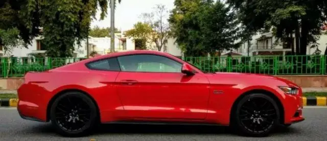 Ford Mustang GT Fastback 5.0L V8 2017