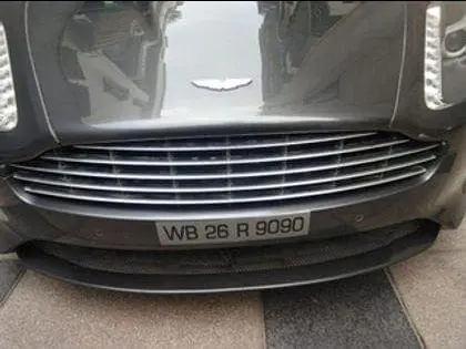 Aston Martin DBS V12 Volante 2012