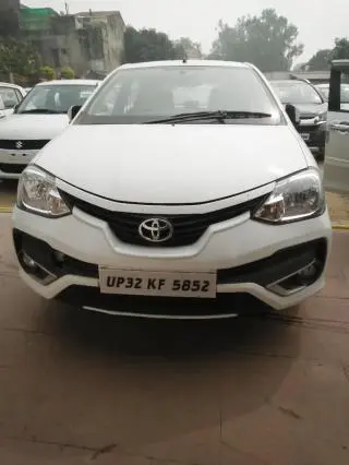 Toyota Etios Liva V 2018