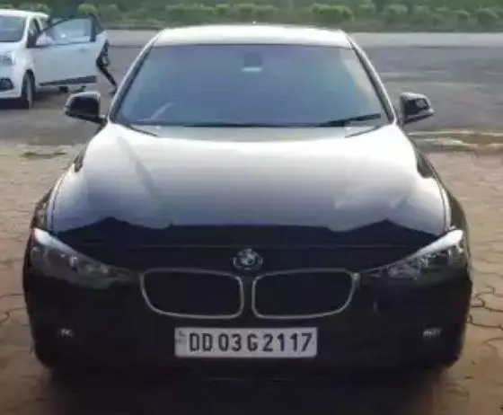 BMW 3 Series 320d Luxury Line 2013