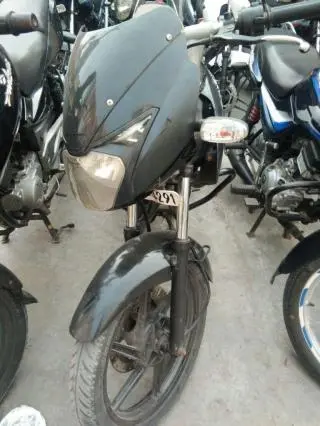 Bajaj Pulsar 150cc 2010
