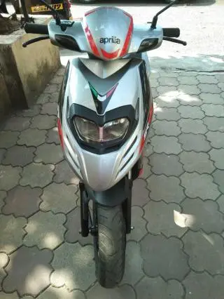 Aprilia SR 125 2018