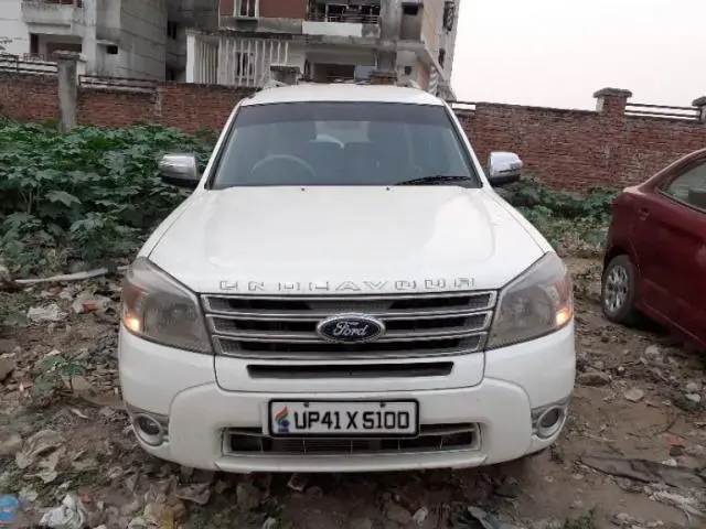 Ford Endeavour 2.5L 4x2 2013