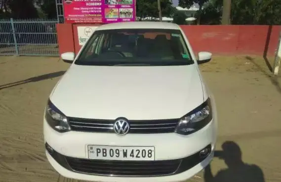 Volkswagen Vento Highline Diesel 2014