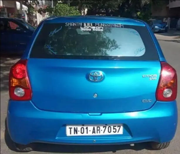 Toyota Etios Liva G 2012