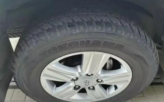 Toyota Land Cruiser LC200 VX 2012