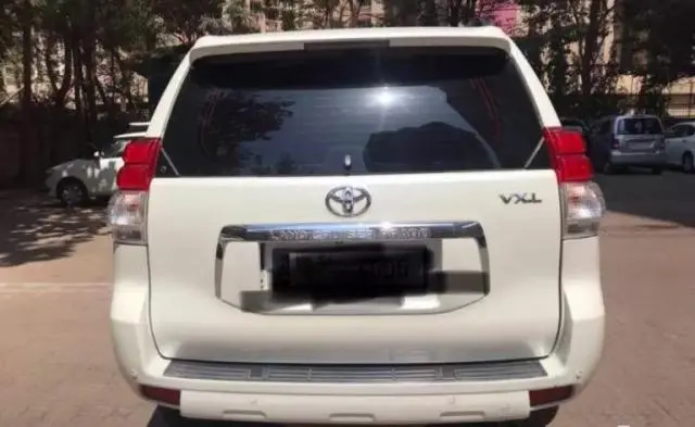 Toyota Land Cruiser LC200 VX 2010