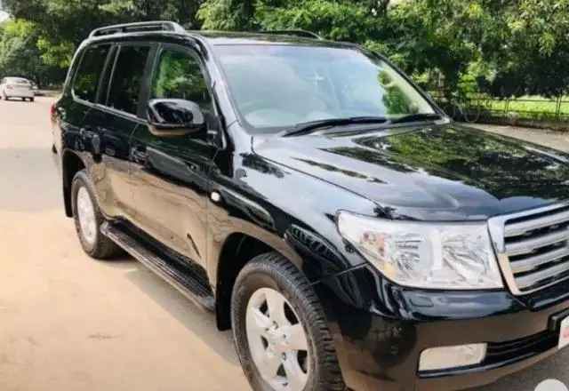 Toyota Land Cruiser LC200 VX 2010