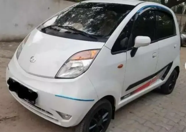 Tata Nano LX 2010