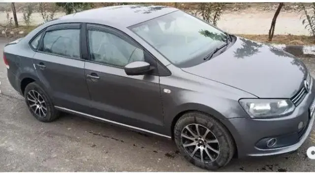 Volkswagen Vento Highline Diesel 2013