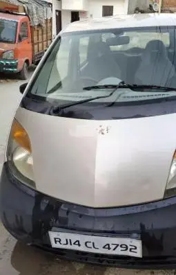 Tata Nano LX 2011