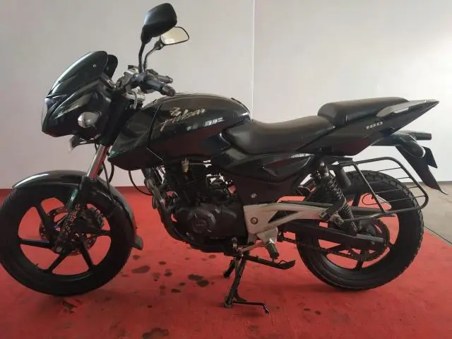 Bajaj Pulsar 180cc 2011