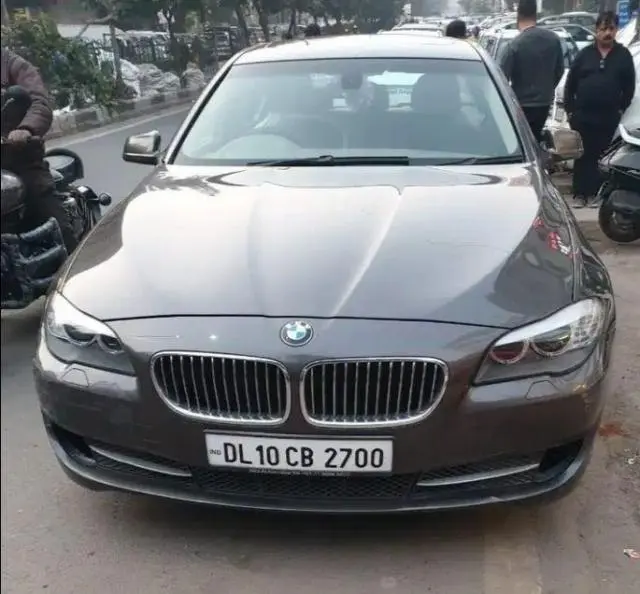 BMW 5 Series 520d 2011
