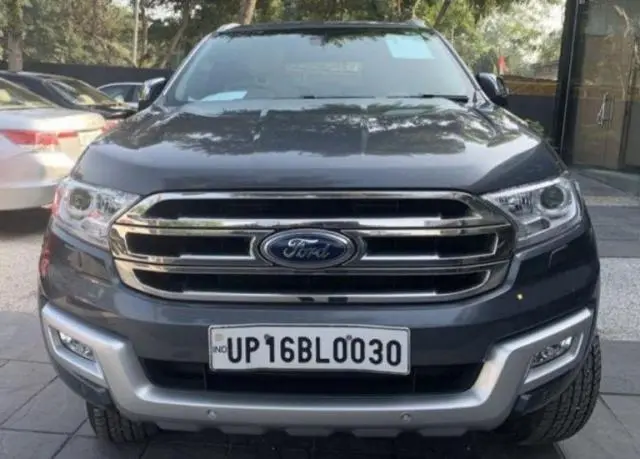 Ford Endeavour Titanium 3.2 4x4 AT 2017