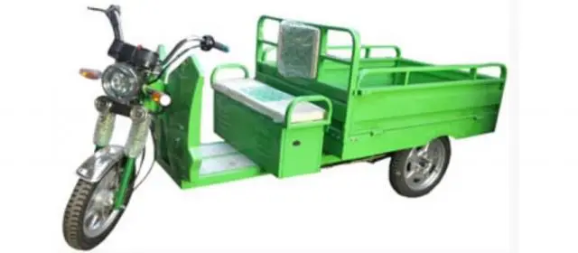 Uttam Smart 100 Cargo Loader Standard 2022