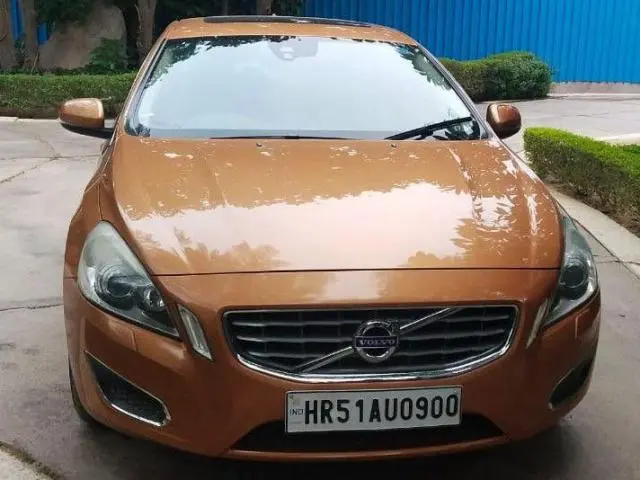 Volvo S60 Summum D5 2012