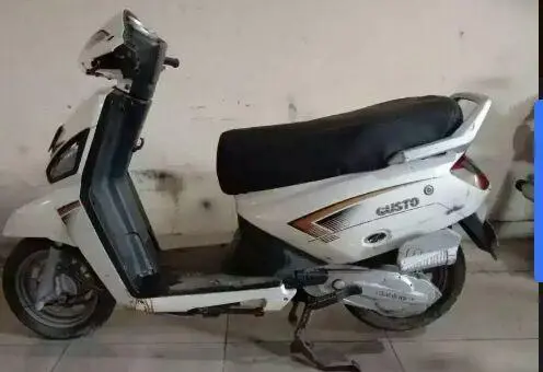 Mahindra Gusto 110cc DX 2015