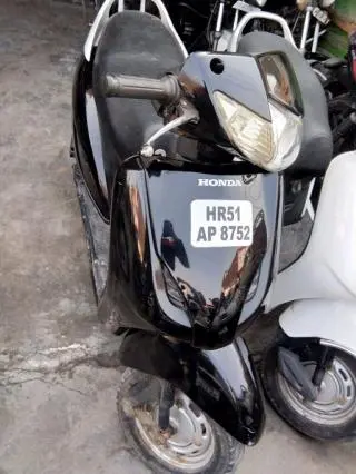 Honda Activa 110cc 2011