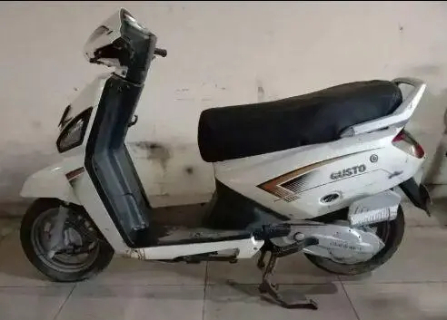 Mahindra Gusto 110cc DX 2015