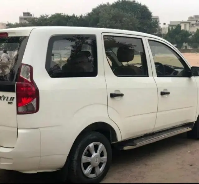 Mahindra Xylo E4 BS IV 2015