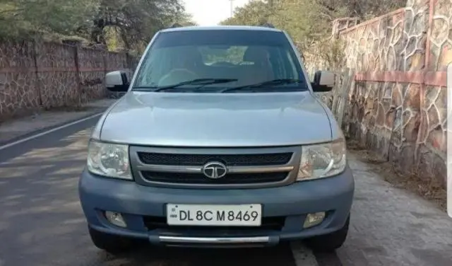 Tata Safari 4x2 LX DICOR 2011