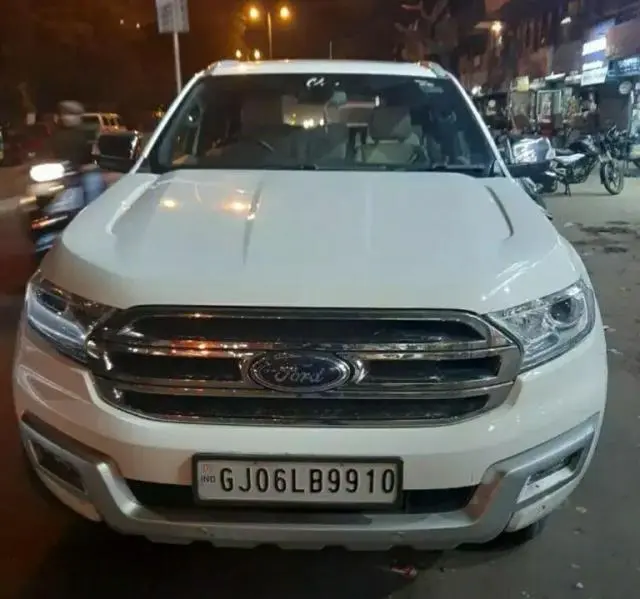 Ford Endeavour Titanium 3.2 4x4 AT 2017