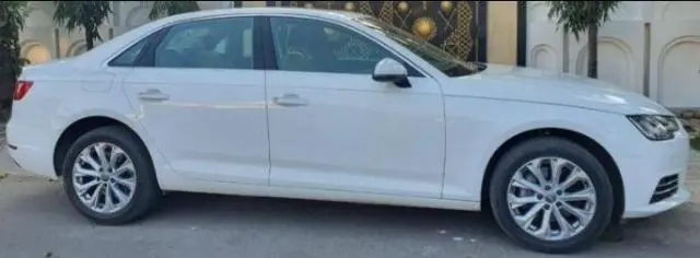 Audi A4 35 TDI Multitronic 2016