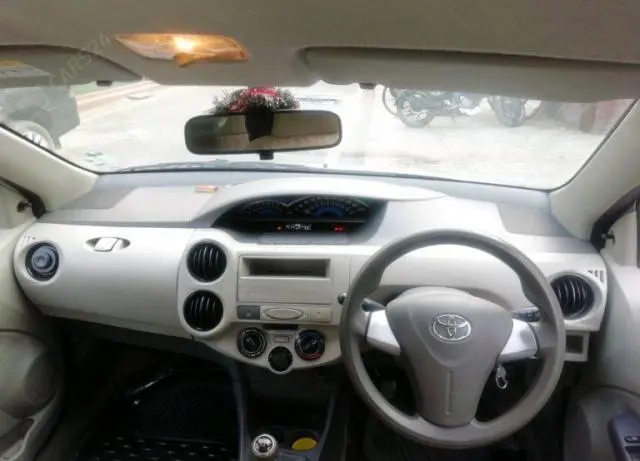 Toyota Etios GD 2015