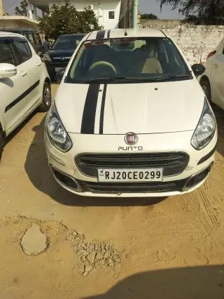 Fiat Grande Punto EMOTION PACK 1.3 2016