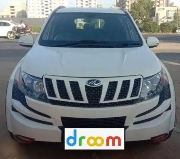 Mahindra XUV500 W8 2WD 2013
