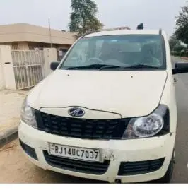 Mahindra Quanto C4 2012