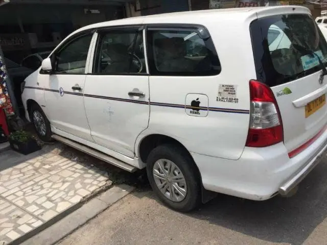 Toyota Innova 2.5 G 2012