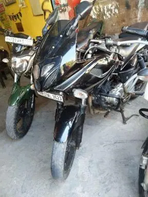 Bajaj Pulsar 220cc 2016