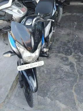 Bajaj Discover 125cc 2013