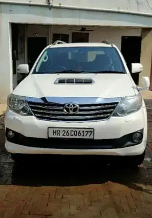 Toyota Fortuner 3.0 4x4 AT 2015