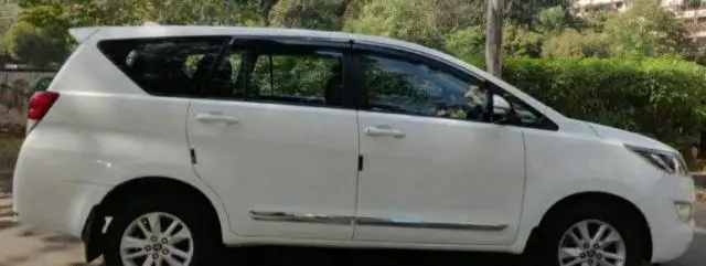 Toyota Innova Crysta 2.8 GX 7 Seater 2017
