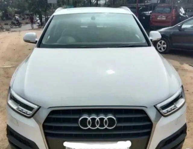 Audi Q3 35 TDI quattro Premium Plus 2018