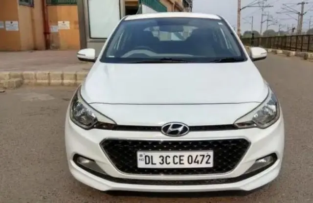Hyundai Elite i20 Sportz 1.4 CRDi 2014