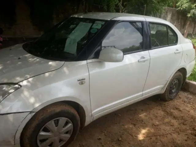 Maruti Suzuki Swift DZire VDi 2010
