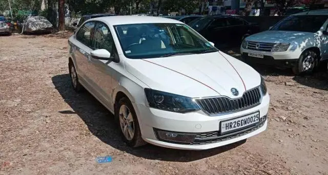Skoda Rapid 1.6 MPI AMBITION AT 2019