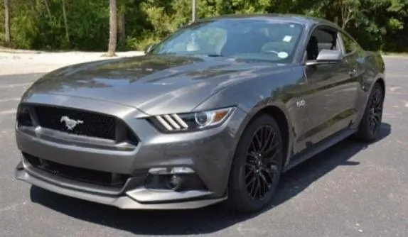 Ford Mustang GT Fastback 5.0L V8 2016
