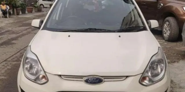Ford Figo Ambiente 1.5 TDCi 2015