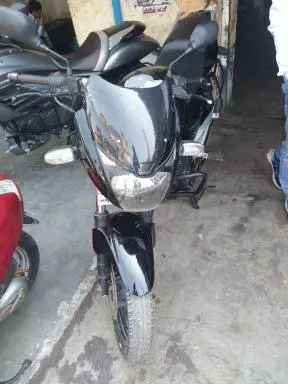 Bajaj  Pulsar 180cc 2011