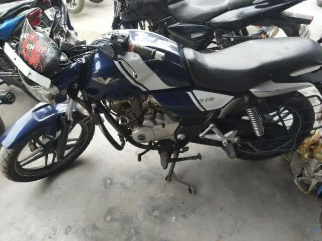 Bajaj V15 150cc 2016