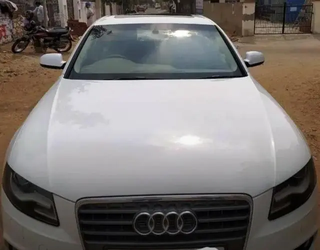 Audi A4 2.0 TDI MULTITRONIC 2012